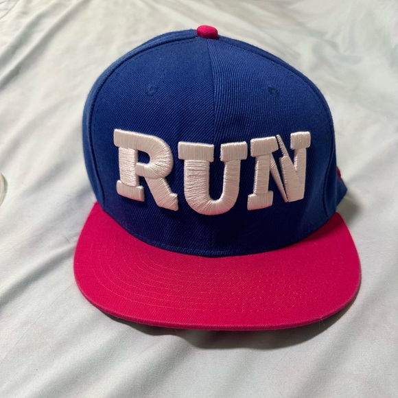 “Don’t Run, Walk” Baseball Hat - Picture 1 of 4